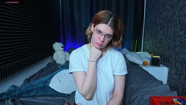 KIKI Krash online show from 20, 2, 2025