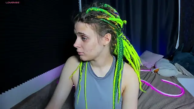 KIKI Krash online show from 23, 10, 2025