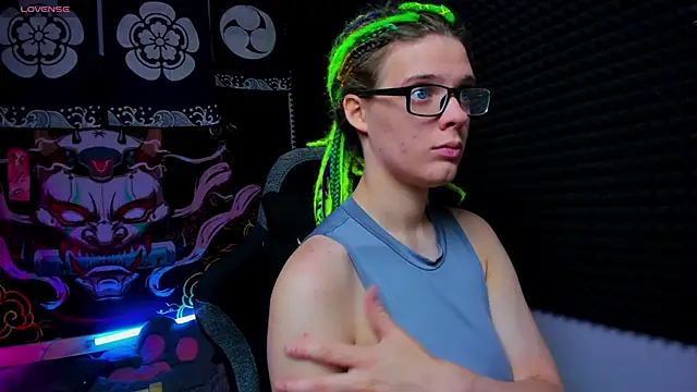 KIKI Krash online show from 21, 9, 2025