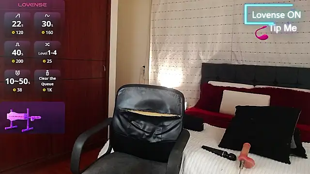 Hornymoan online show from 9, 1, 2026