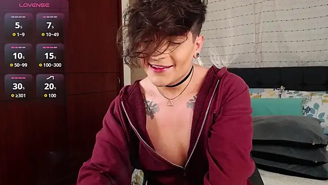 Hornymoan online show from 9, 10, 2025