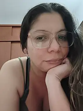 Carliina Soussa online show from 13, 7, 2026