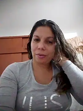 Carliina Soussa online show from 3, 10, 2025
