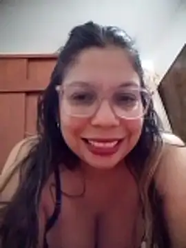 Carliina Soussa online show from 8, 6, 2026