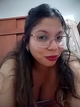 Carliina Soussa online show from 13, 4, 2026