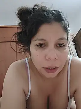 Carliina Soussa online show from 16, 7, 2026