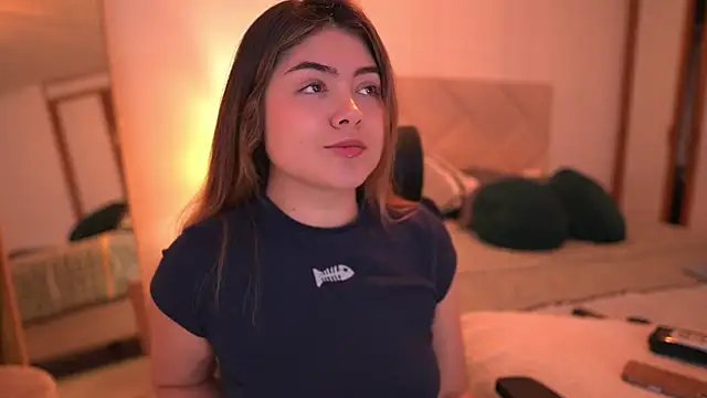 Lau Bee online show from 14, 4, 2026