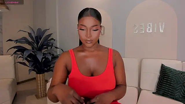 SavannahStorm online show from 4, 6, 2026