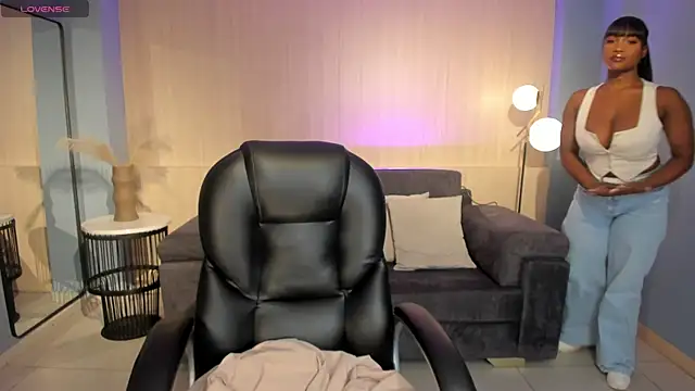 SavannahStorm online show from 17, 1, 2026