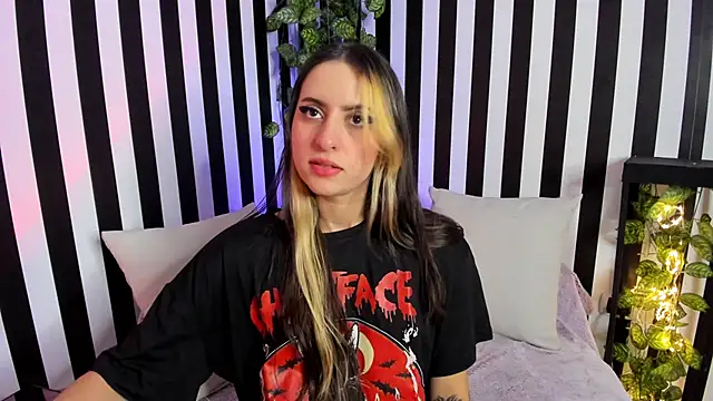 liz goth online show from 16, 10, 2025