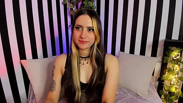 liz goth online show from 17, 10, 2025