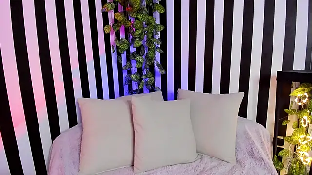 liz goth online show from 16, 2, 2026