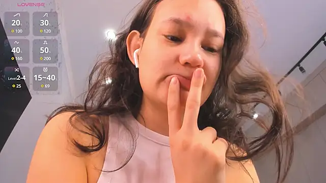 miss shine online show from 26, 2, 2025
