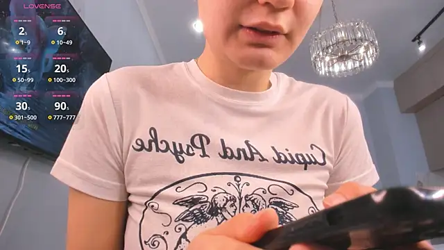 miss shine online show from 3, 3, 2025