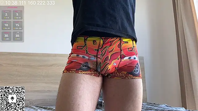 curlyboyy  online show from 22, 4, 2026