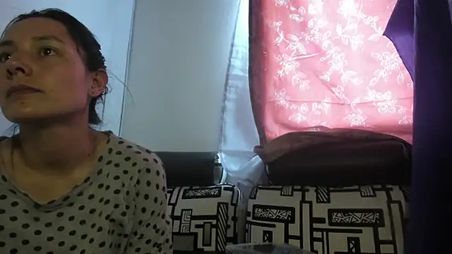 Snapshot of Nathaly_love96 chatting on 9, 7, 2026 Nathaly love96 online show from 9, 7, 2026
