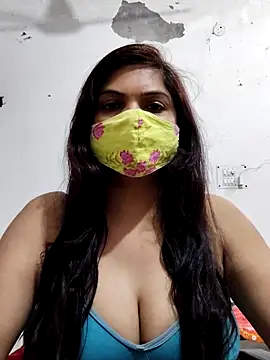 illay love online show from 10, 4, 2026