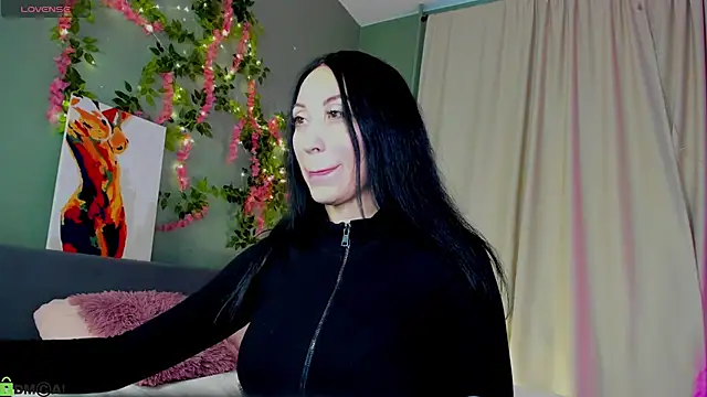 Margaret Clark  online show from 21, 4, 2026