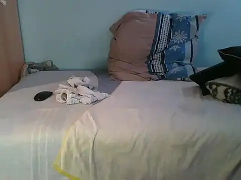 Snapshot of Horny208 chatting on 29, 10, 2025 Horny208 online show from 29, 10, 2025