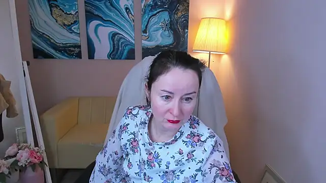 Ninasaaaa online show from 1, 1, 2025