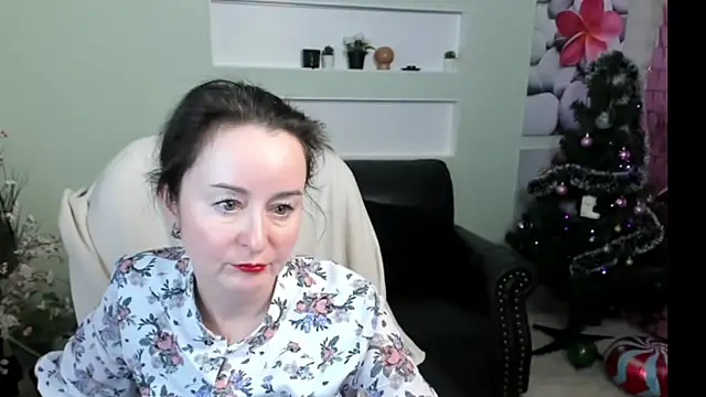 Ninasaaaa online show from 2, 1, 2025