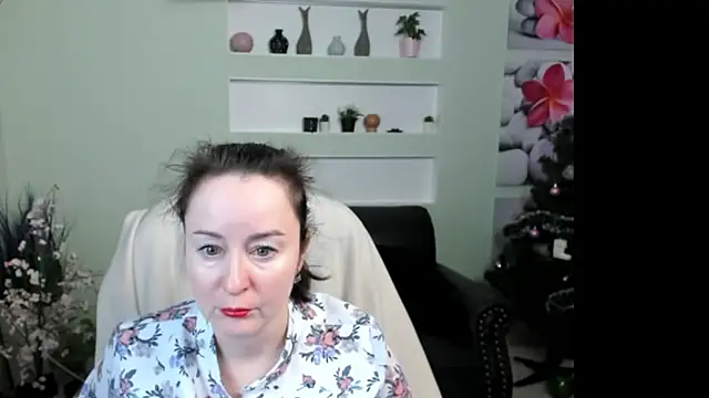 Ninasaaaa online show from 2, 1, 2025