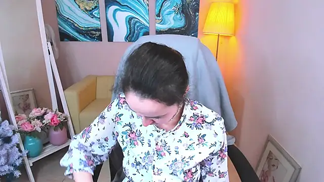 Ninasaaaa online show from 9, 12, 2024