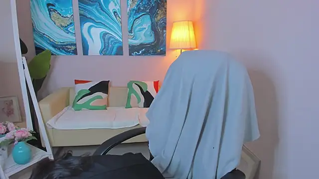 Ninasaaaa online show from 24, 2, 2025