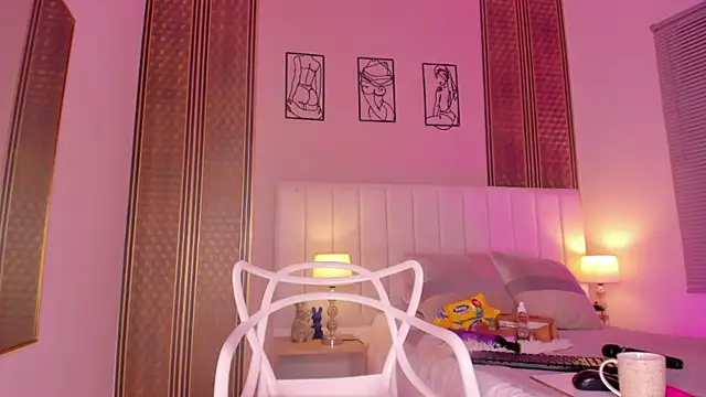 zoe sky  online show from 8, 11, 2025