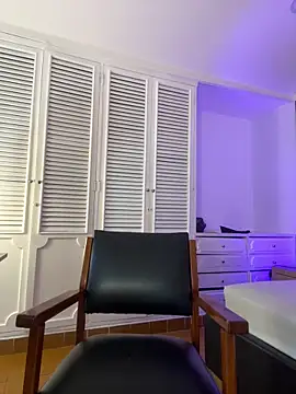 Adel Nesbiit online show from 18, 4, 2026