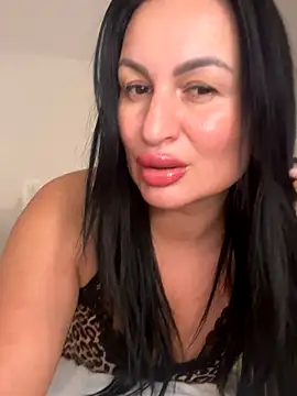 Helena7077 online show from 7, 11, 2025