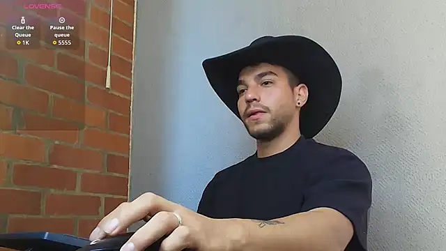 Leandro valenzuela online show from 18, 4, 2026