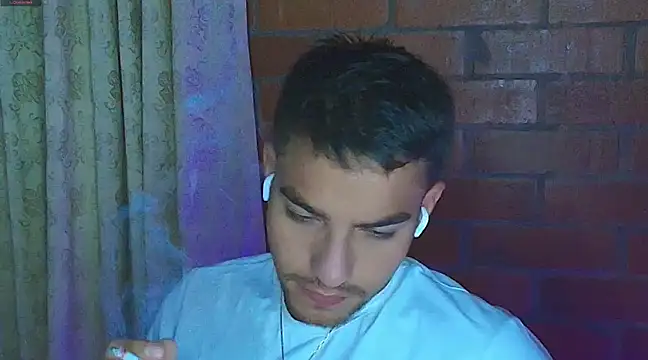 Leandro valenzuela online show from 5, 2, 2025