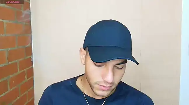 Leandro valenzuela online show from 28, 2, 2025
