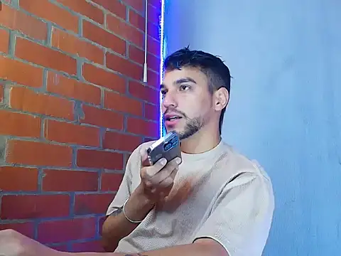 Leandro valenzuela online show from 7, 10, 2025