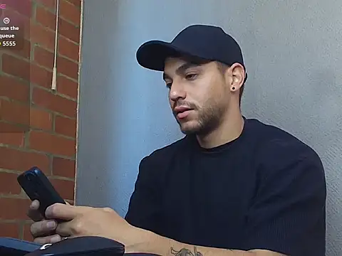 Leandro valenzuela online show from 18, 4, 2026