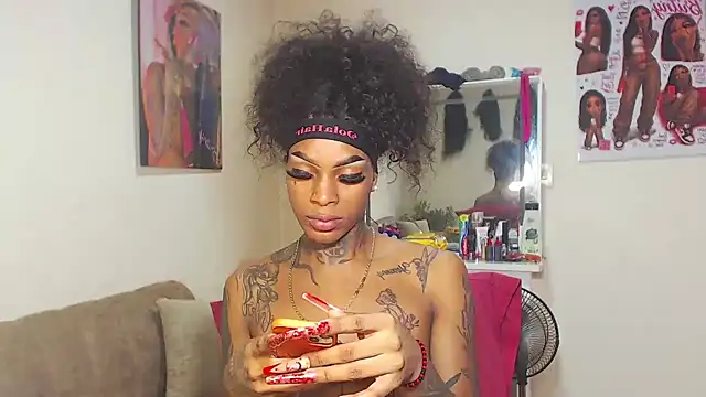badgirls cx online show from 15, 7, 2026