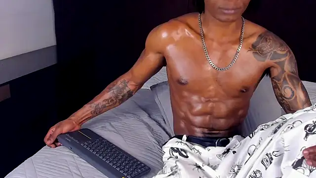 Snapshot of tachala_ chatting on 28, 10, 2025 tachala online show from 28, 10, 2025