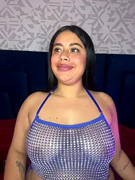 Snapshot of ElaaPerez chatting on 11, 10, 2025 ElaaPerez online show from 11, 10, 2025