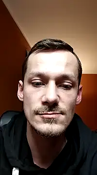 Snapshot of Crazzy_Maiky chatting on 13, 2, 2025 Crazzy Maiky online show from 13, 2, 2025