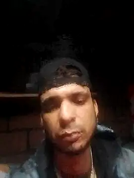 Snapshot of _Dmente_ chatting on 24, 2, 2025 Dmente online show from 24, 2, 2025