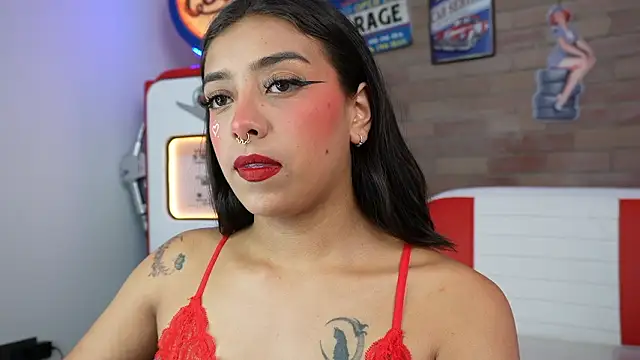 miss collins online show from 24, 3, 2026