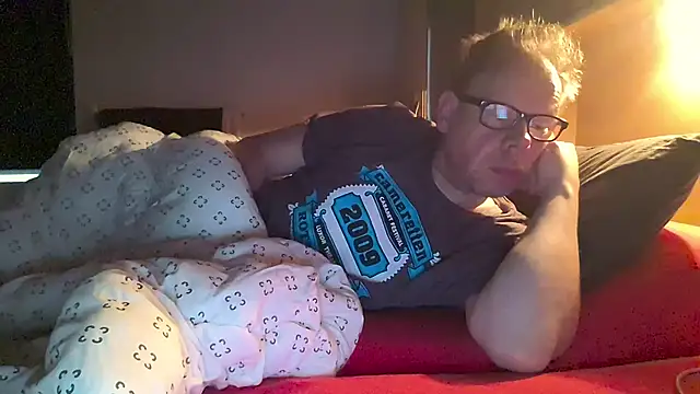 Snapshot of kinkyslet8 chatting on 31, 10, 2025 kinkyslet8 online show from 31, 10, 2025