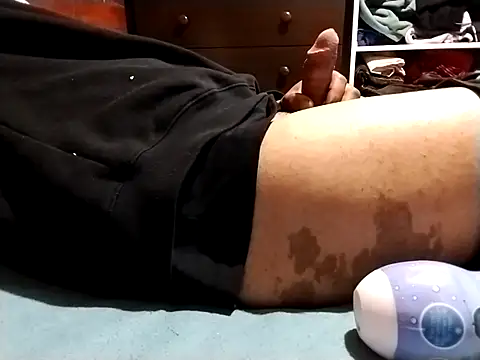 angelcachondo199211 online show from 10, 10, 2025