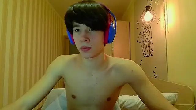 Snapshot of gayGamogey chatting on 15, 1, 2025 gayGamogey online show from 15, 1, 2025