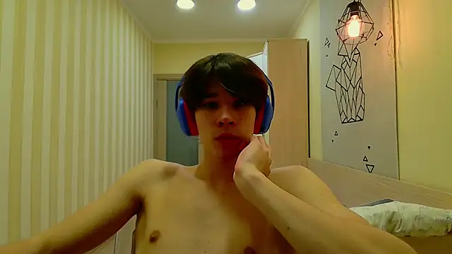 Snapshot of gayGamogey chatting on 9, 1, 2025 gayGamogey online show from 9, 1, 2025