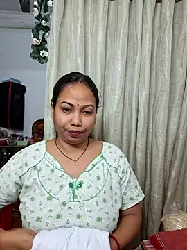 DREAM GIRL-30 online show from 1, 3, 2025