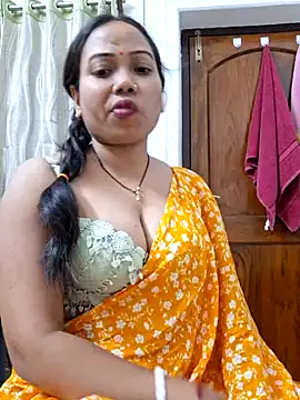 DREAM GIRL-30 online show from 9, 3, 2025