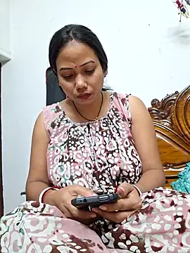 DREAM GIRL-30 online show from 6, 3, 2025