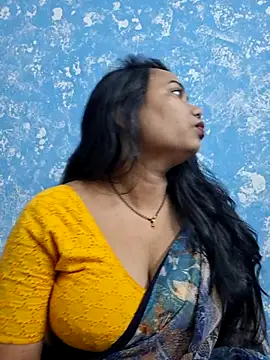 Snapshot of DREAM_GIRL-30 chatting on 9, 11, 2025 DREAM GIRL-30 online show from 9, 11, 2025